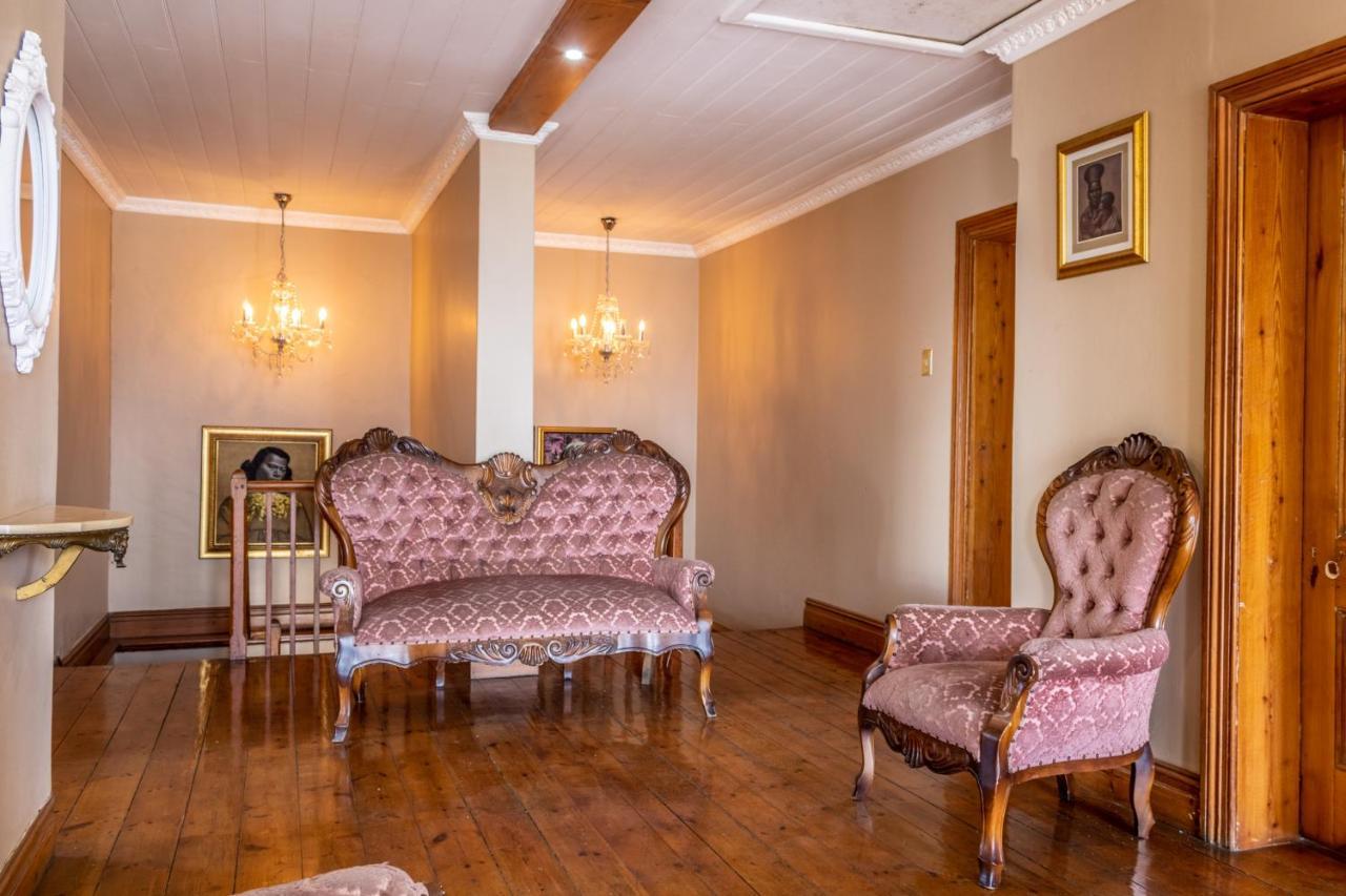 Sandstone Manor Mosselbaai Buitenkant foto